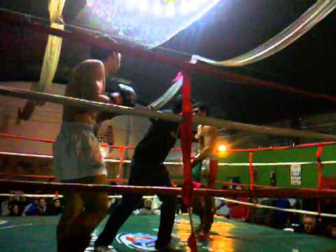 cesar velez pelea kick boxing el 9 de junio del  2012