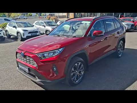 Toyota RAV4 HYBRID SOL LEATHER HEATED SEATS - Image 2