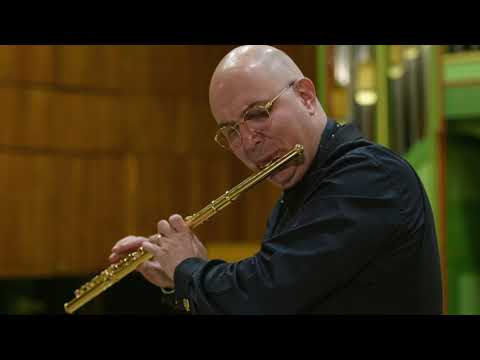 @ionbogdanstefanescu  Toru Takemitsu - Voice