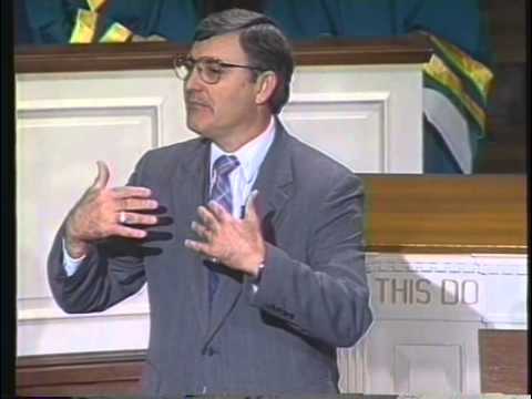 Romans 6:1-14 sermon by Dr. Bob Utley