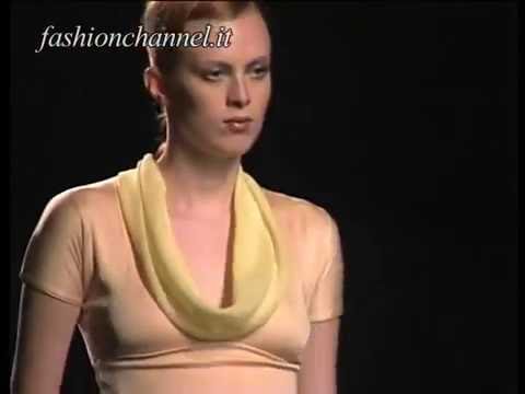 "Alessandro Dell'Acqua" Spring Summer 2001 Milan 3 of 4 pret a porter woman by FashionChannel