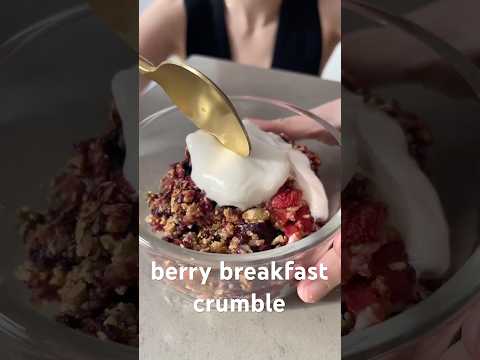 ✨ BEST OF 2025: Berry Breakfast Crumble: https://glow-diaries.com/berry-breakfast-crumble/