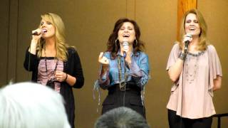 Sisters (Blessed Be the Tie That Binds) 09-23-11 Northwest GospelFest