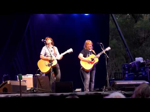 Indigo Girls: "Galileo" at Kate Wolf Music Festival, June 29, 2014