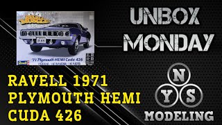 Unboxing Revell 1971 Plymouth Hemi Cuda 426