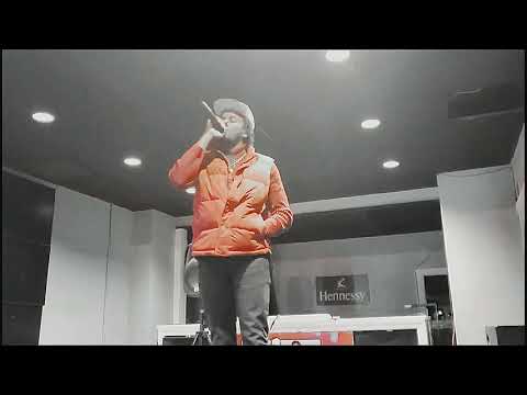 MDaath Performs "TALKN" Off his New Album "Something2LookUp2" at Captiv8 Potato Bar in Cleveland, OH