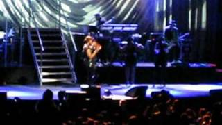Jennifer Hudson - Pocketbook - Live in NYC 04/10/09