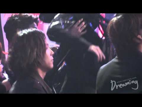 110120 Minho lifting Taemin close-up fancam @ SMA