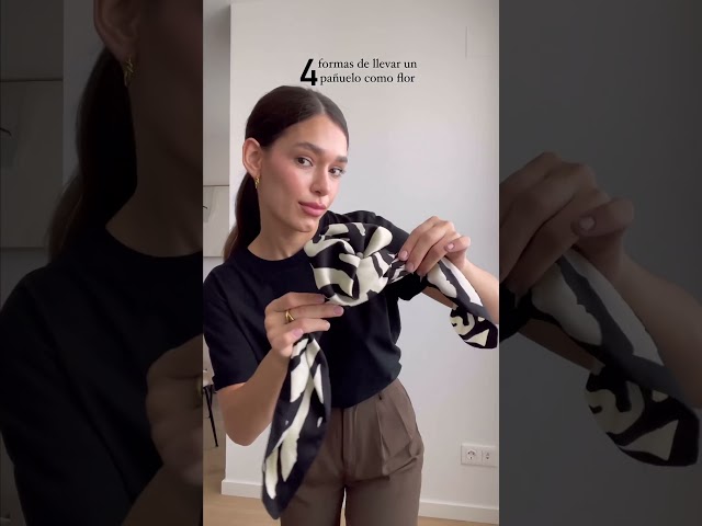 Vídeo relacionado con PoeticEHome Bufanda de seda de morera 100% pura para mujer, pañuelo cuadrado 68x68cm, accesorio para cabeza cuello regalo empaquetado