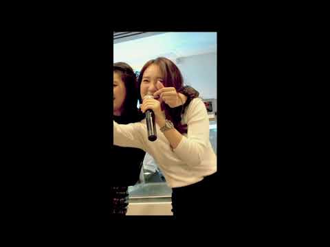 White rose - Daisy Daisy