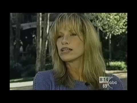 Carly Simon - "You can't have 2 bosses in a relationship"