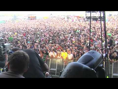 DONOTS: The Long Way Home - Tourdiary 24 (Area 4 Festival)