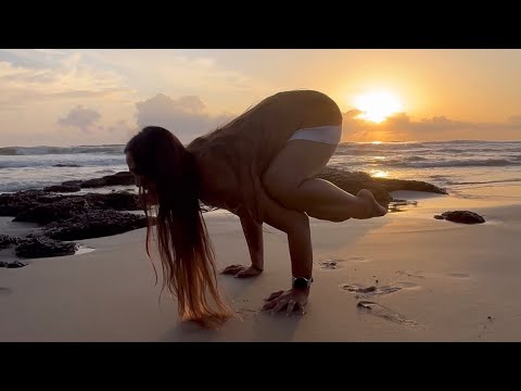 Yoga on the Goa beach | Yoga with Urmi Pandya