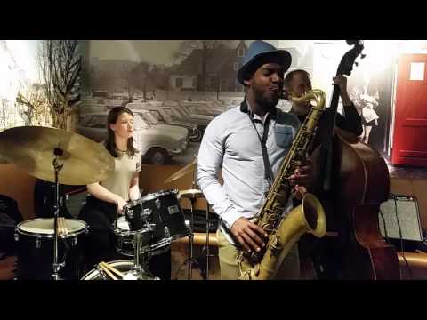 Tivon Pennicott solo on Ask me now