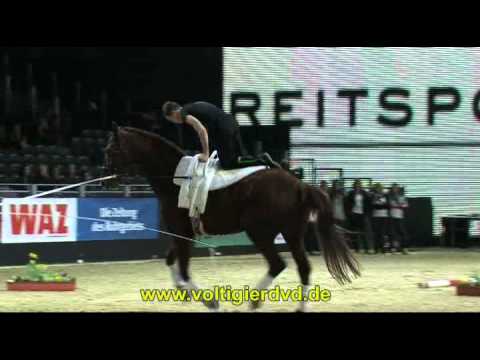 Equitana Vaulting Masters 2011 - 02 - Daniel Kaiser