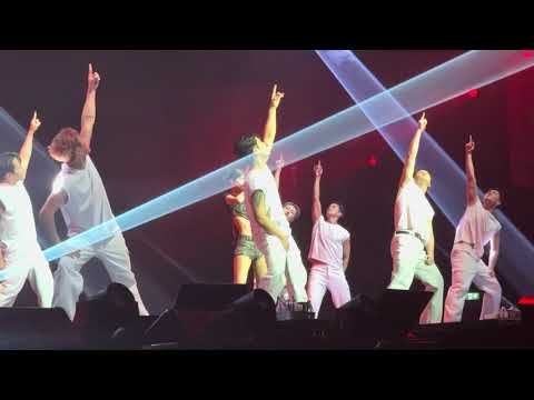 WHEN JENNIE IS MIA...'DDU DU DDU DU' 4K FANCAM (MELBOURNE CONCERT)