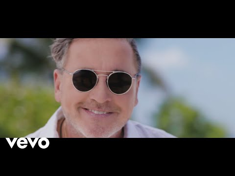 Ricardo Montaner - Vasito de Agua (Official Video) ft. Farruko