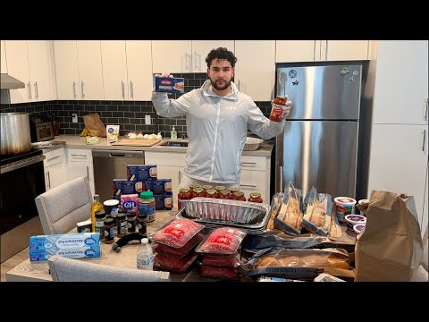 Cooking Lasagna For The Homeless! 