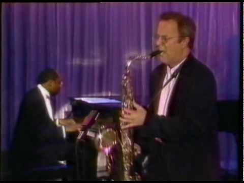 Tom Scott - Maybe I'm Amazed