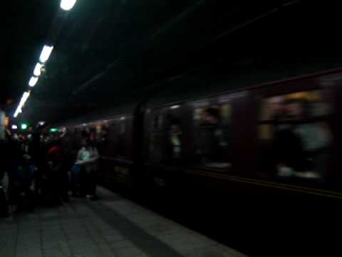 Class 37 thrash Manchester Victoria