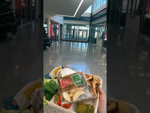 Come to the cafeteria to get school lunch with me