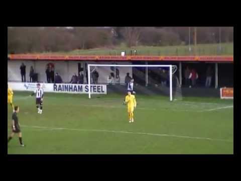 HEYBRIDGE SWIFTS 0 - 3 POTTERS BAR: 14/01/2012