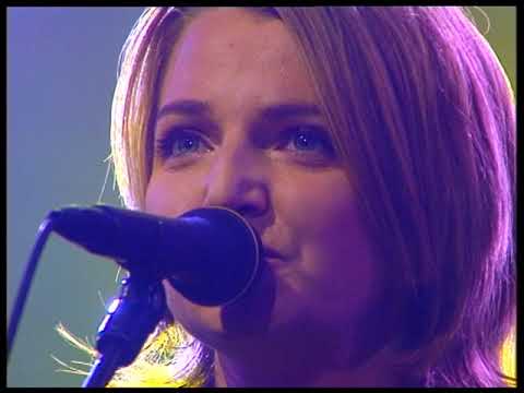 Autour de Lucie - La vérité sur ceux qui nous mentent ((live at Nulle Part Ailleurs)