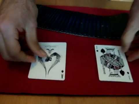 Voir la vidéo du Bicycle Bulgaria Artifice Bleu bord blanc