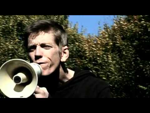 download lagu mp3 mp4 Grate Britain Crackers, download lagu Grate Britain Crackers gratis, unduh video klip Grate Britain Crackers