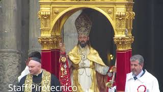 preview picture of video 'Trionfale Uscita di San Mauro Abate a Viagrande e Spettacolo Pirotecnico Ditta Fratelli Toscano'