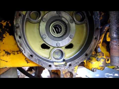 Wet Brakes on a John Deere 510 Backhoe - Part 1