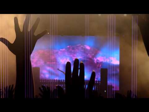 Armin van Buuren @ Cacao Beach 2010 ( Sophie Sugar vs Sunlounger - Lost Together )