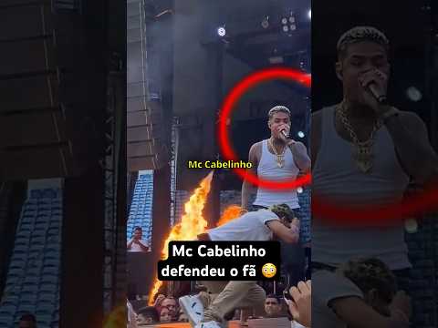 Mc Cabelinho AJUDANDO um fã..