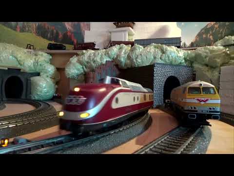 Märklin 37605 (VT11.5)