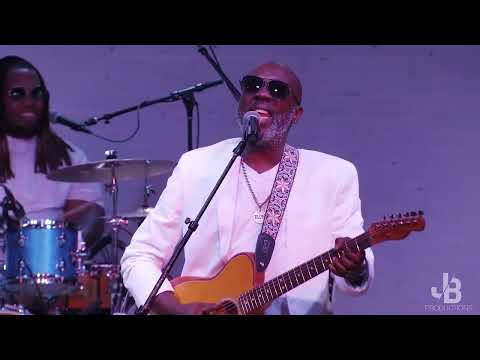 Mr. Sipp - "Should I" LIVE