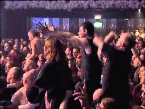 Videoclip de The Charge (Live) — New Model Army