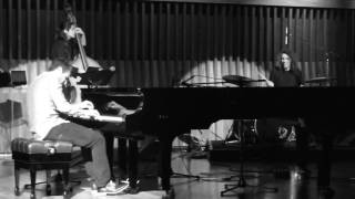 Fire Waltz (Mal Waldron) por Ernesto Jodos