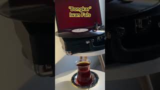 Download lagu Bongkar - Iwan Fals #shorts #storywa #shortsviral mp3 Download lagu Bongkar - Iwan Fals #shorts #storywa #shortsviral mp3