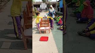 Download lagu Ide Bermain  Anak TK PAUD memindahkan Bola sambil berpegangan tangan, selamat mencoba! mp3