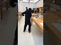 Thief Steals Over 40 IPhones From Apple Store SWNS