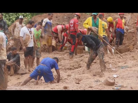 download lagu mp3 mp4 Chuva Pernambuco, download lagu Chuva Pernambuco gratis, unduh video klip Chuva Pernambuco