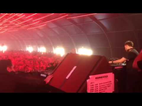 Maceo Plex plays "Luca Marchese - Dancing" @AWAKENINGS 2016 [Selected Records]