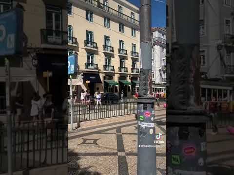 Praça Luís de Camões, Cadê o HypeHype?