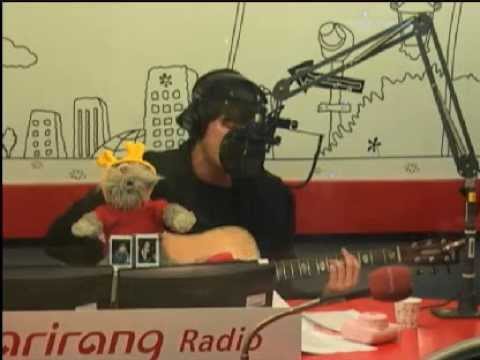 141017 Kpoppin Ugly truth - Royal Pirates Sooyoon 로열 파이럿츠 수윤 - Snail 달팽이 (Panic)