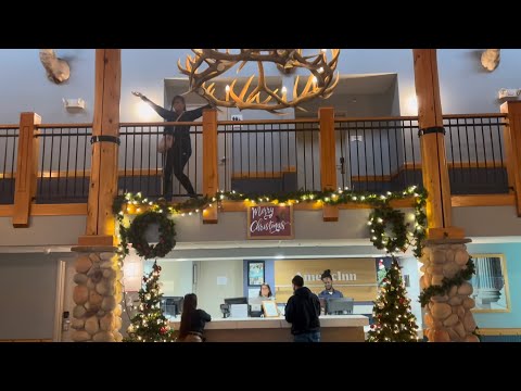 AmericInn lodge and suites by Wyndham 2025 Hotel Tour Wisconsin Dells ￼