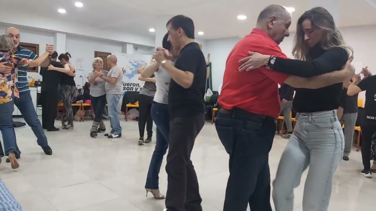 Tres esquinas Ángel D'Agostino y Ángel Vargas los Angeles del Tango🔥TDJ Aldo Orrego 30/04/23USHUAIA