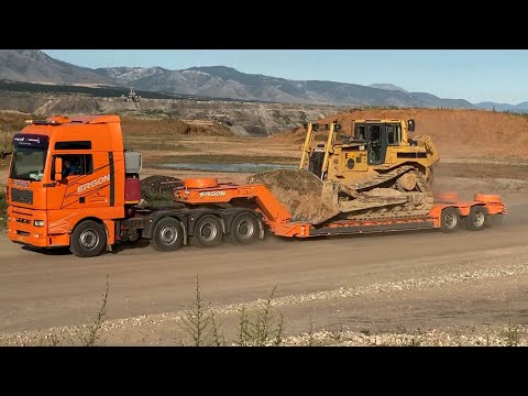 Transporting The Caterpillar D8R Bulldozer - Kivos Ate