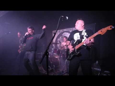 M-D-C "Millions Of Dead Cops" live le 14/07/16 au Pont Volant à Joué Les Tours