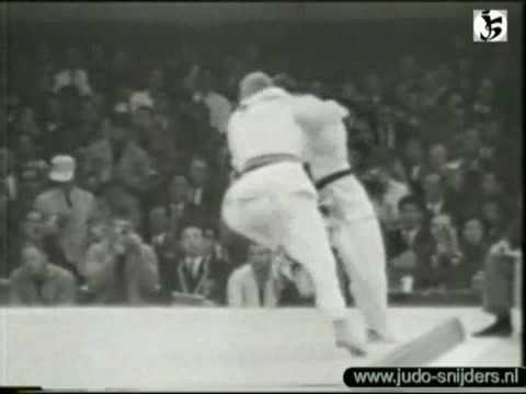 Judo Tokyo 1964 Hofmann GER   Snijders NED