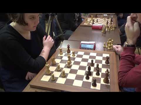 WFM Sinitsina - GM Neiksans, Reti opening, Blitz chess
